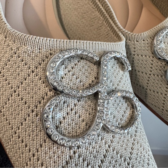 NWOT Cosy Island Rhinestone Logo Embellishment Mules Size 38 - Picture 3 of 8